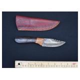 Custom Made Damascus Steel Fix Blade Skinner Knife