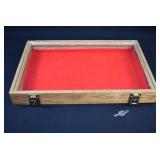 Lockable Counter Top Display Case with Key