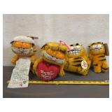 4 Vintage Garfield Plushies