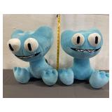 2 Rainbow Friends Plushies NWT
