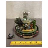 'The Land Of Oz' Rotating Waterglobe