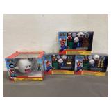 4 Super Mario Diorama Sets