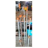 Pipe Clamps with Adjustable Heads