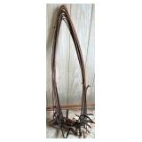 12 Metal Fur Stretchers, 47 Inches
