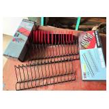 Adjustable Wire Pliers Racks with 15 Slots