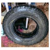 215/85 R16 Tire with Aggressive Tread Pattern