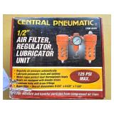 Central Pneumatic 1/2' Air Filter Regulator Lubri