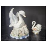 Swan Figurine/Vase