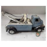 Die Cast 1952 Tow Truck