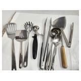 Serving Utensils (Spatulas, Ladle, etc)