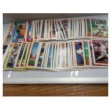(111)1989 tops baseball cards
