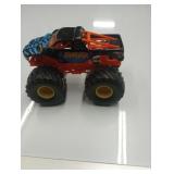 Predator monster jam hot wheel