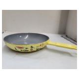 Vintage Enameled Cast Small Frying Pan