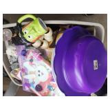 Miscellaneous Tote of Items