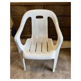 Plastic White Chair No Shipping