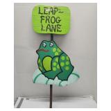 Wood Frog Outdoor Decor