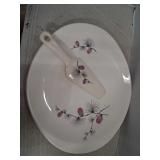 Pie platter and serving spatula