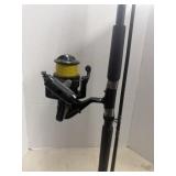 Shakespeare Contender Fishing Reel And 2 Piece 7ï¿½