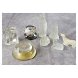 Misc Decor/Paperweights/Nativity Pieces