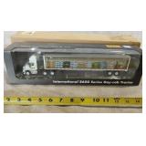 Kent 1:64 Scale International 8600 Semi