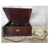 Thomas Pacconi Record Player