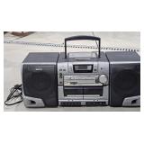 AIWA Compact Disc Carry Component System