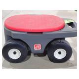 Step2 Rolling Garden Cart