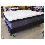 Sealy Pillowtop Mattress (King size)