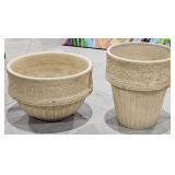 (2) Planters