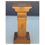 Wooden Column Stand