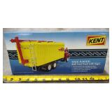 1:34 Scale Diecast Kent Feeds Mack Bulk Feed Truck