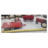Tru Scale 1/16 Farm Implements and Tractor