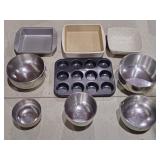Pampered Chef, Mixing Bowls & Other Bakeware
