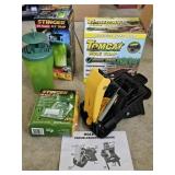 TomCat Mole Trap, Stinger Fly Trap with Refills
