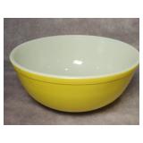 Pyrex 4 Qt Mixing Bowl