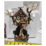 Department 56 Haunted Tree House