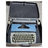 SCM Smith Corona Galaxie Twelve XII Typewriter