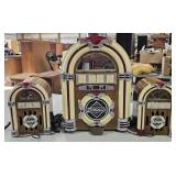 US Basic  Juke Box Radio AM/FM Radio & More