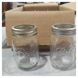 12 Glass Pint Canning Jars