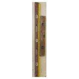 2 Wooden Levels