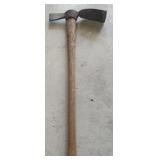 Wooden Handle Pick
