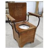 Vintage Chamber Pot Commode