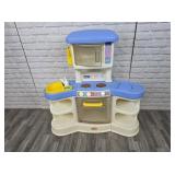 Little Tikes kitchen