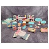 Dollhouse furniture