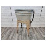 Metal wash tub on stand