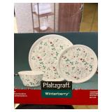 12 piece Winterberry dish set 12 piece Winterberry dish set