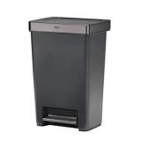 Rubbermaid 12.5gallon trash can step open Rubbermaid 12.5gallon trash can step open