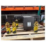 Ebb and flow 2022 sauvignon blanc California (12/750ml) You are bidding on 5 complete cases and 4 bottles.