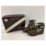 New Pair of Rock and Candy by Zigi Talita Gray Faux Leather Boots … Women