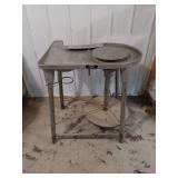 Amaco American Art Clay Co. Kick-Wheel Potter's Wheel ... 34 x 32 x 25 Inches
